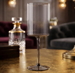Oliver Black Wine Glass Red