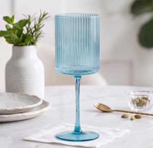 Oliver Blue Wine Glass (White)