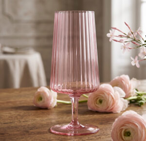 Olivia Pink Goblet Glass